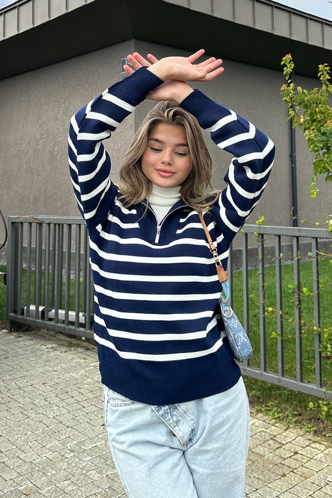 Pull rayé col zippé