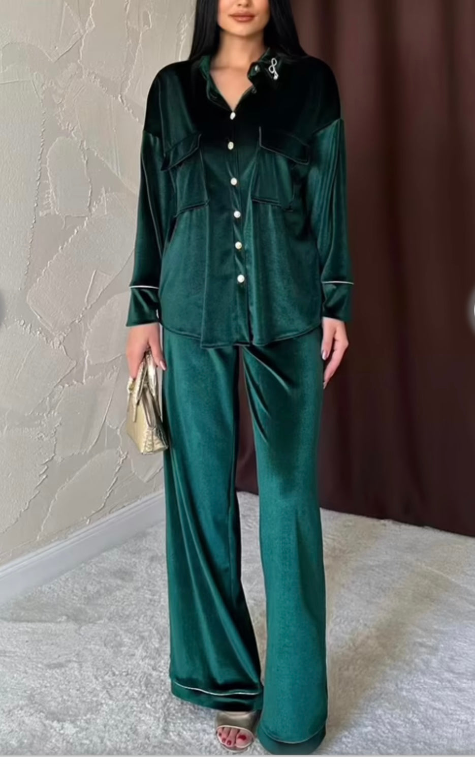 Ensemble Velours Fluide – Élégance