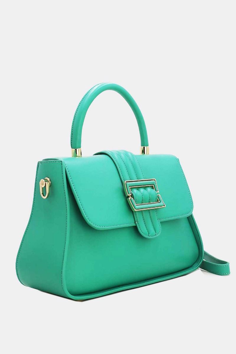 👜 Sac à main noir élégant – Fermoir doré